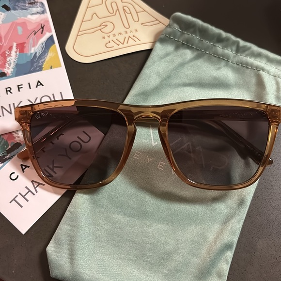 𝐖𝐞𝐚𝐫𝐌𝐞 𝐏𝐫𝐨 - 𝐏𝐨𝐥𝐚𝐫𝐢𝐳𝐞𝐝 𝐁𝐫𝐨𝐰𝐧 𝐅𝐫𝐚𝐦𝐞 𝐌𝐞𝐧’𝐬 - Picture 2 of 4